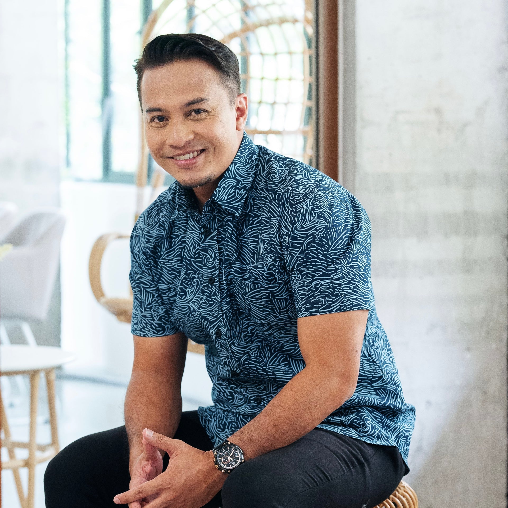 Men's Modern Batik Shirt - Navy Driftwood