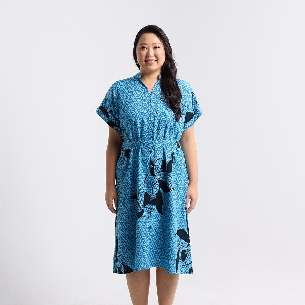 Batik Ayaz Dress - Azure Blooming lace