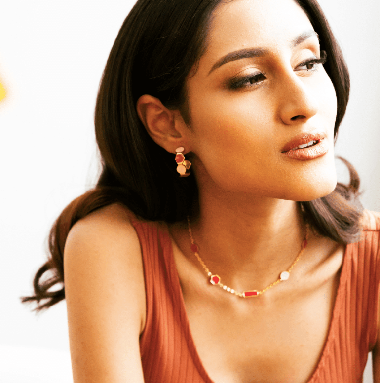 Fugeelah Necklace - Collar Dangle (Red) - Batik Boutique