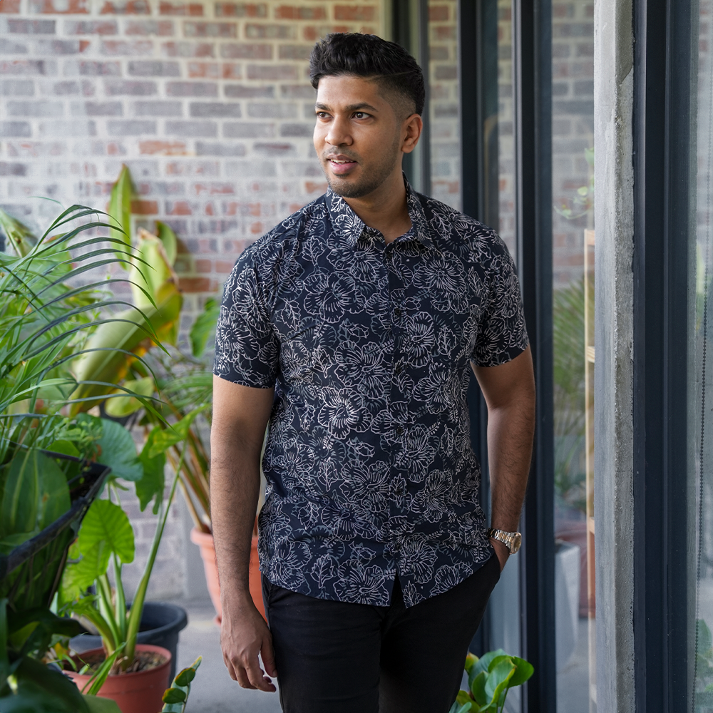 Men's Batik Classic Shirt - Jet Hibiscus