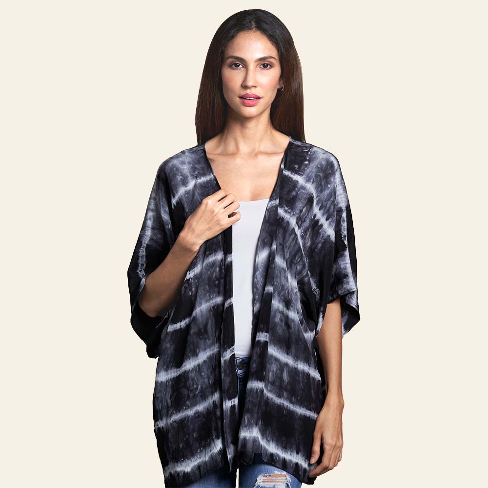 Shibori_Kimono_Short_-_Black_Wave_-_Batik_Boutique-3085231_ccf19ab6-d8e3-452b-9fde-15adc6bd536e.jpg