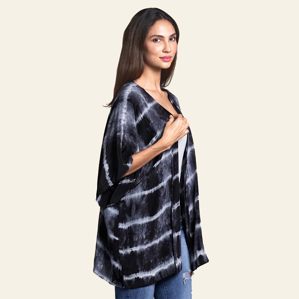 Shibori_Kimono_Short_-_Black_Wave_-_Batik_Boutique-3085233_f221defb-abf3-448a-8394-693ae24b4dbb.jpg
