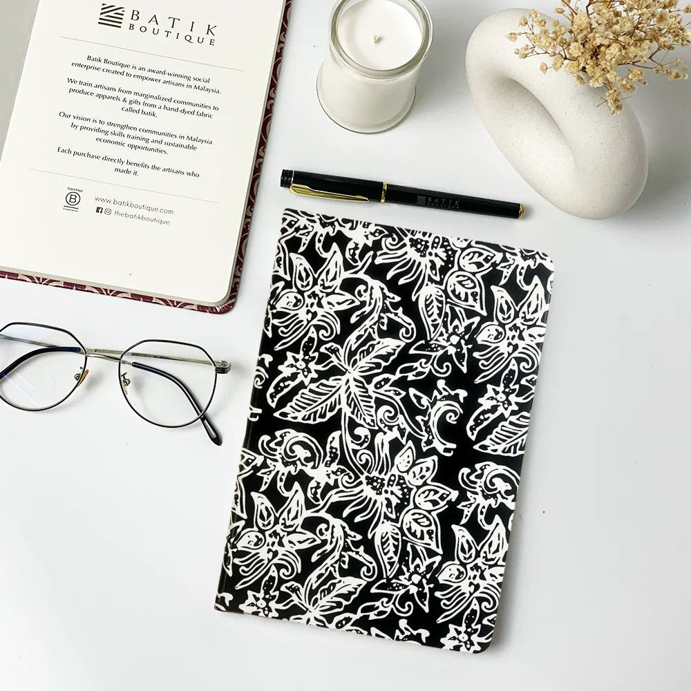 Batik-Inspired Notebook & Pen - Black Floret
