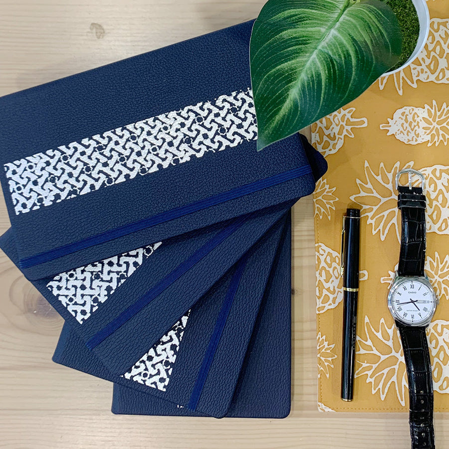 BatikBoutique_Journal_MidnightArabesque_Lifestyle2