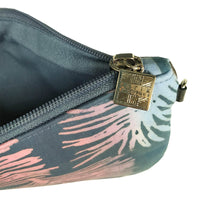 details photo of handbag clutch half-moon in silver sawit batik print