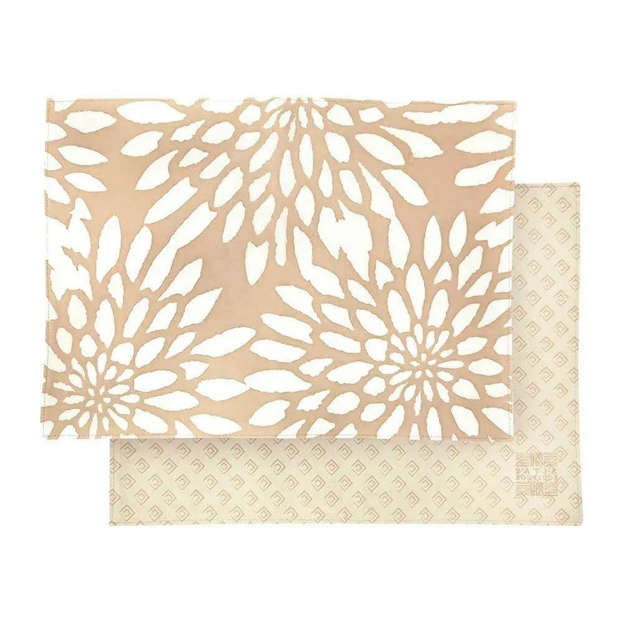 placemat sets made of batik in the pattern tan bunga presented in a white box style picture