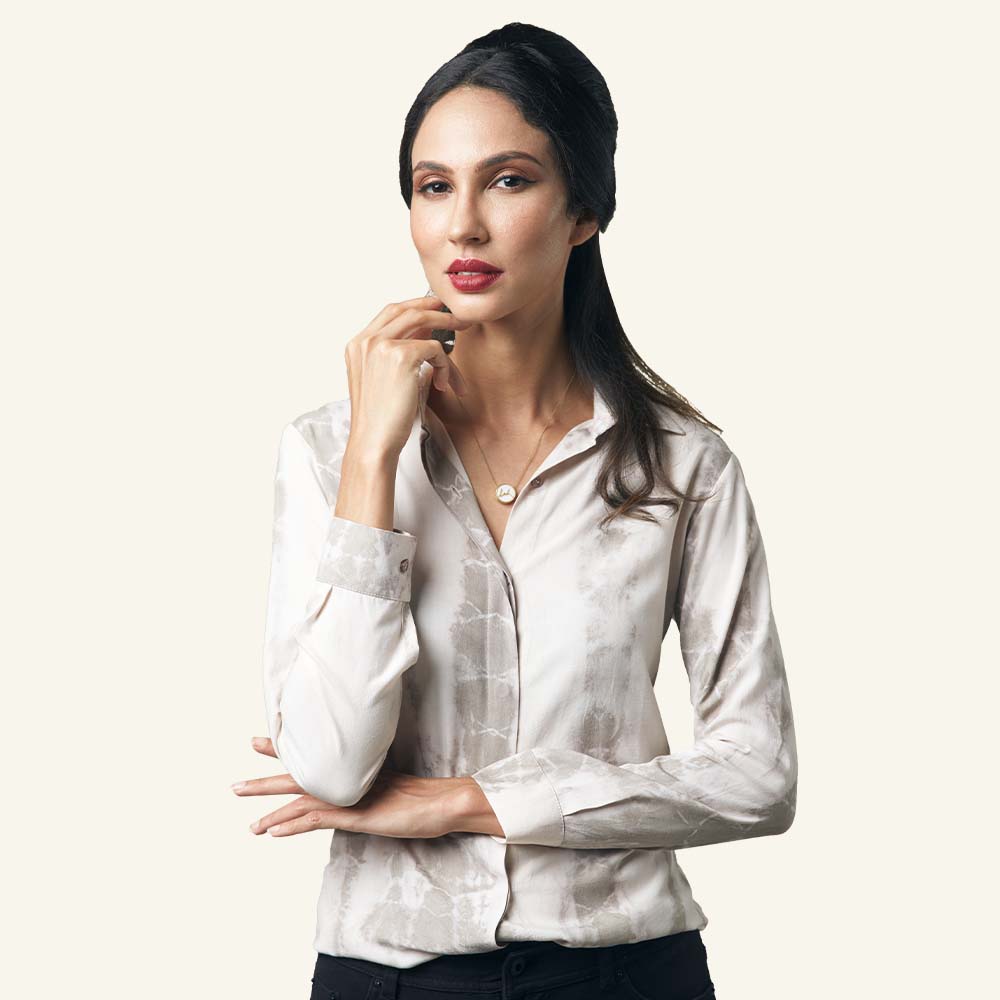 ShiboriWomenShirt_Mangosteen_Model2